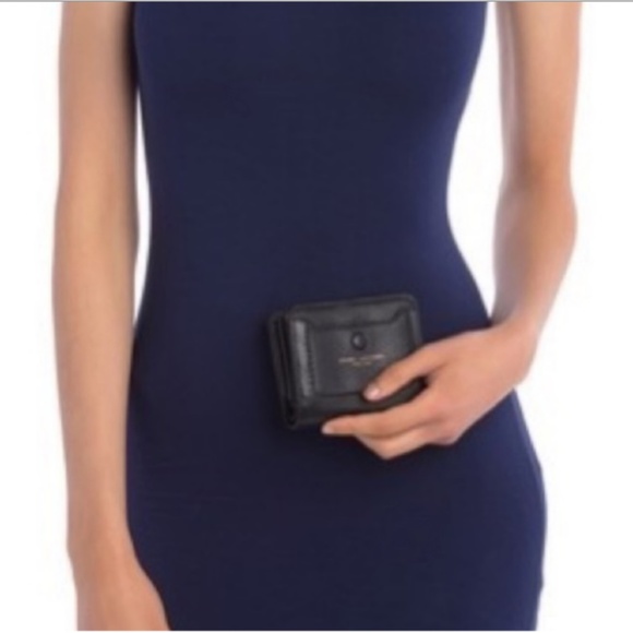 Marc Jacobs M0013048 Empire City Luxurious Black Pebbled  COPY - Empire City Leather Zip Wallet MARC JACOBS